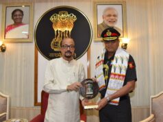 राज्यपाल श्री डेका से लेफ्टिनेट जनरल अनिंद्या सेनगुप्ता ने की सौजन्य भेंट