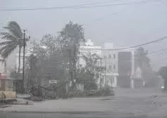 मई में भी मौसम खुशनुमा, ज्यादातर राज्यों में बरसात, चक्रवाती तूफान भी एक्टिव