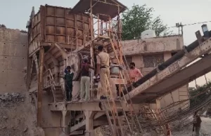 धनसुली में अवैध खनन पर कार्रवाई, दो क्रेशर सील, पर्यावरण नियम तोड़ने पर तीन खदानों को नोटिस