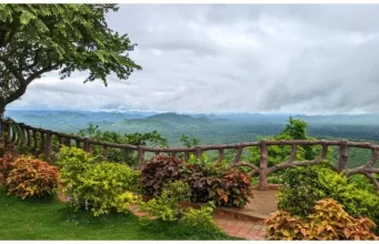 बस्तर का ‘सनराइज टू सनसेट’ पर्यटन सर्किट : टाटामारी में सुनहरी सुबह, पुसपाल में मनमोहक शाम