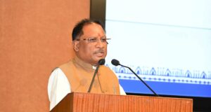 मुख्यमंत्री का कड़ा संदेश : जनता से अशिष्ट व्यवहार पर जीरो टॉलरेंस, दुर्ग जनपद सीईओ निलंबित