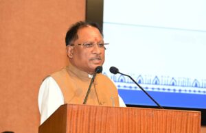 मुख्यमंत्री का कड़ा संदेश : जनता से अशिष्ट व्यवहार पर जीरो टॉलरेंस, दुर्ग जनपद सीईओ निलंबित