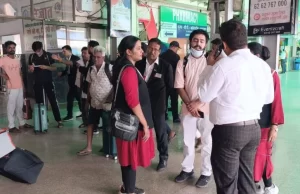 नाका टिकट चेकिंग अभियान से बिना टिकट एवं अनियमित टिकट पर यात्रा करने वालो पर सख्त निगरानी, 18 लाख का राजस्व