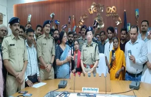 एक माह में 1 हजार 136 गुम एवं चोरी हुए मोबाइल बरामद, 2 करोड़ 18 लाख रुपये से अधिक की संपत्ति नागरिकों को लौटाई
