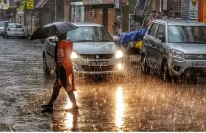 छत्तीसगढ़ में बदलेगा मौसम का मिजाज: केरल पहुंचा मानसून, रायपुर-राजनांदगांव में 42°C तापमान के बीच अंधड़ और बारिश का अलर्ट