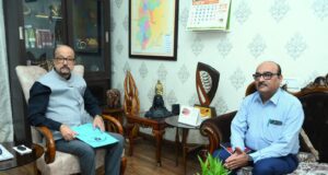 राज्यपाल श्री रमेन डेका से मुख्य सचिव ने सौजन्य भेंट की