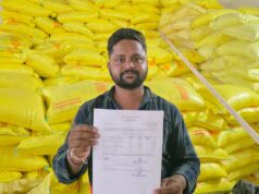 खरीफ सीजन में किसानों को समय पर मिल रही खाद, सखौली के किसान कमलेश ने जताया संतोष