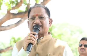 लापरवाह अधिकारियों को सख्त चेतावनी : महिलाओं को दिया ‘करोड़पति दीदी’ बनने का मंत्र
