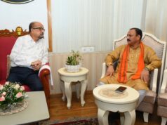 राज्यपाल श्री डेका से स्वास्थ्य एवं परिवार कल्याण मंत्री श्री जायसवाल ने की भेंट