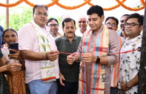हर वर्ग की खुशहाली के लिए प्रतिबद्ध है सरकार, तेज गति से दौड़ रहा है छत्तीसगढ़ का विकास: मंत्री श्री टंक राम वर्मा