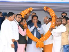 चार वार्डों में 2 किमी राइजिंग मेन पाइपलाइन और 25 किमी डिस्ट्रीब्यूशन लाइन भी बिछाई जाएगी