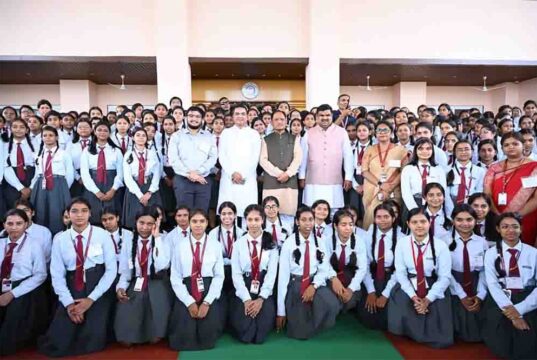 लोकतंत्र की पाठशाला बना विधानसभा परिसर: शकुंतला विद्यालय के विद्यार्थियों ने सदन की कार्यवाही का किया अवलोकन