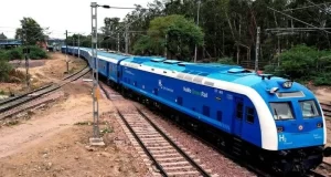 डीज़ल के धुएँ की जगह केवल जलवाष्प का उत्सर्जन, भारत की हाइड्रोजन ट्रेन की कहानी