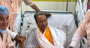 सोनम वांगचुक ने 26वें दिन तोड़ा अनशन; केंद्र के आश्वासनों के बाद लिया फैसला