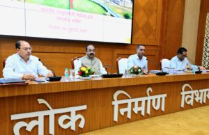 निर्माण कार्यों की गहन मॉनिटरिंग और निरीक्षण के दिए निर्देश, ठेकेदारों से बेहतर समन्वय कर कार्यों में तेजी लाने कहा