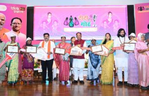 एक वर्ष में 12 एपिसोड के माध्यम से हजारों महिलाओं तक पहुँची सफलता की कहानियां