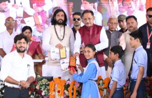 ‘अटेंशन की होड़ में भ्रामक खबरें लोकतंत्र के लिए चिंता का विषय’ : जनसंपर्क आयुक्त रजत बंसल