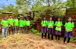 500 विद्यालयों में पोषण, पर्यावरण और सहभागिता का संगम, बैगलेस डे पर सूरजपुर की अनूठी पहल