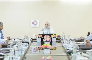 केन्द्र सरकार की नेपाल में अचानक आई बाढ़ से पैदा हुई स्थिति पर कड़ी नज़र