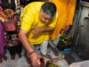 लखनपुर स्थित निज निवास में आयोजित जनदर्शन में बड़ी संख्या में पहुंचे नागरिक