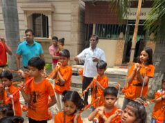 बच्चों ने निकाली भव्य कावड़ यात्रा, ‘बम-बम भोले’ के जयकारों से गूंजा वीआईपी रोड