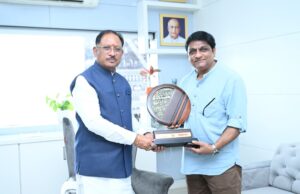 कार्टून वॉच पत्रिका के संपादक श्री त्र्यंबक शर्मा ने मुख्यमंत्री श्री विष्णुदेव साय से की सौजन्य मुलाकात