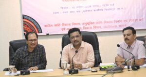 प्रमुख सचिव श्री सोनमणि बोरा ने ली विभागीय योजनाओं की समीक्षा बैठक