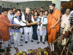 मुख्यमंत्री श्री विष्णु देव साय ने कृषि औजारों और गौवंश की पूजा कर प्रदेश की सुख-समृद्धि, अच्छी वर्षा और भरपूर फसल की कामना की