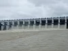 भारी बारिश से लबालब हुए जलाशय, महानदी किनारे गांवों में अलर्ट, गंगरेल से छोड़ा जा रहा पानी