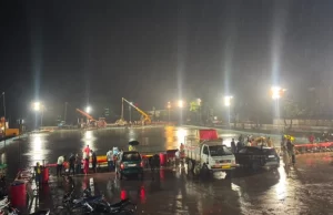 महादेवघाट के विसर्जन कुण्ड में गणपति की छोटी और बड़ी मूर्तियों के विसर्जन का सिलसिला शुरू