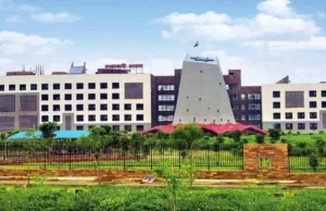 छत्तीसगढ़ में स्कूल-कॉलेजों में 15 दिन छुट्टियों का ऐलान