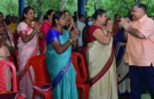 रामगढ़ में मितानिन बहनों से पर्यटन एवं संस्कृति मंत्री ने किया आत्मीय संवाद, समस्याओं और आवश्यकताओं की ली जानकारी