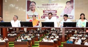 खाद्य मंत्री श्री दयालदास बघेल ने खरीफ विपणन वर्ष 2026-27 की तैयारियों की समीक्षा की