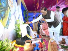 भगवान शिव-माता पार्वती की पूजा-अर्चना कर मुख्यमंत्री ने की प्रदेश की सुख-समृद्धि और खुशहाली की कामना