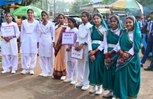 सेवा संकल्प अभियान के तहत नुक्कड़ नाटक और रंगोली से विद्यार्थियों ने दिया जागरूकता एवं राष्ट्र निर्माण का संदेश