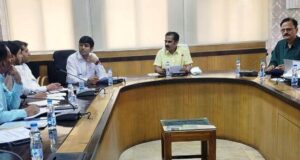 विभिन्न ब्लैक स्पॉट में आवश्यक सुधार हेतु सचिव परिवहन की अध्यक्षता में हुई बैठक