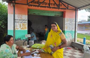पहले मजदूरी की कमाई का बड़ा हिस्सा राशन खरीदने में होता था खर्च, अब बची राशि से पूरी हो रहीं परिवार की दूसरी जरूरतें