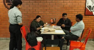 त्योहारी सीजन में होटलों और मिठाई दुकानों में फूड की टीम पहुंची, श्री अन्नपूर्णा एग्रो तीन दिन के लिए सस्पेंड