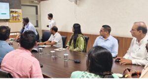 छत्तीसगढ़ में तेन्दूपत्ता संग्राहक परिवारों के लिए बड़ी राहत: राजमोहिनी देवी योजना के तहत 169 परिवारों को ₹2.42 करोड़ जारी