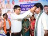 वित्त मंत्री श्री ओ.पी. चौधरी ने शिविर का किया अवलोकन, हितग्राहियों को पहनाए चश्मे और चिकित्सकों का किया सम्मान