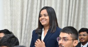 मुख्यमंत्री ने साझा किए अपने संघर्ष, जनसेवा और सार्वजनिक जीवन के अनुभव, युवाओं को दिया निष्ठा और संवेदनशीलता से कार्य करने का मंत्र