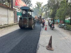 उप मुख्यमंत्री श्री अरुण साव के निर्देश पर एक्शन में पीडब्ल्यूडी, सड़कों की मरम्मत युद्धस्तर पर शुरू