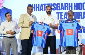 भारतीय हॉकी टीम के पूर्व कप्तान और दिग्गज खिलाड़ी सरदार सिंह होंगे लीग के एंबेसडर, उप मुख्यमंत्री श्री अरुण साव ने की घोषणा