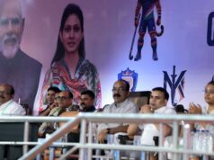 उप मुख्यमंत्री श्री अरुण साव ने की खिलाड़ियों की हौसला अफजाई, मैच देखने पहुंचे हॉकी स्टेडियम